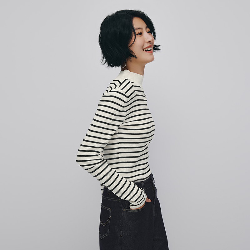 热风女士打底衫毛衣2025年冬季新款半高领打底针织衫修身条纹上衣 - 图2