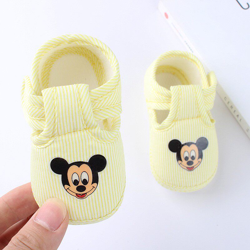 0-1岁婴儿鞋春秋季软底学步鞋3-6-9个月男女宝宝布鞋新生儿鞋透气