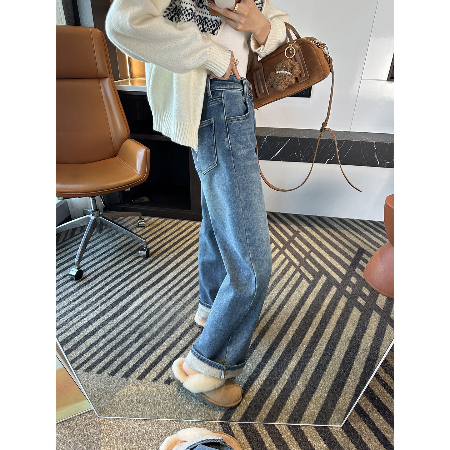 时髦尖子生！~设计感毛巾刺绣阔腿裤女冬新加绒宽松直筒牛仔长裤,淘宝优惠券,粉丝福利购,淘宝优惠卷