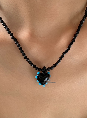 黑玛瑙琉璃爱心串珠项链小众设计