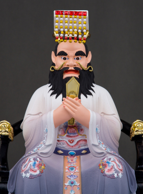 树脂彩绘龙王龙母神像