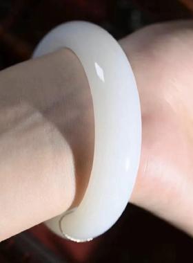 新疆和田玉白玉手镯女款