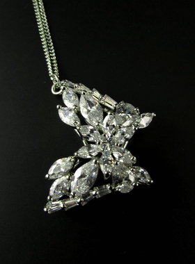 微镶锆石花朵蝴蝶钥匙流行首饰