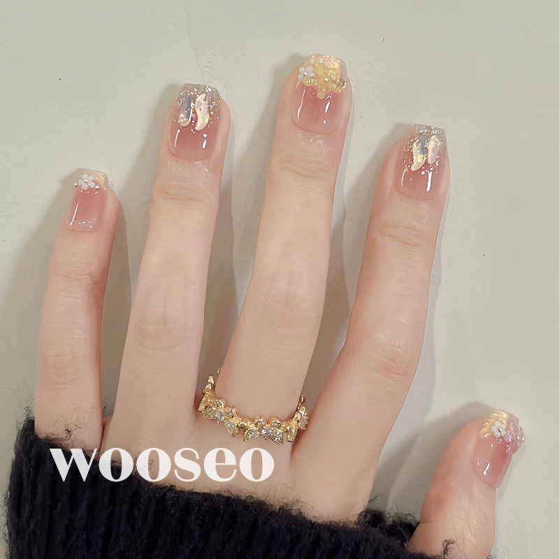 美甲穿戴甲短款2026新款爆款手工甲片穿戴式高级感超显白指甲贴片,淘宝优惠券,粉丝福利购,淘宝优惠卷