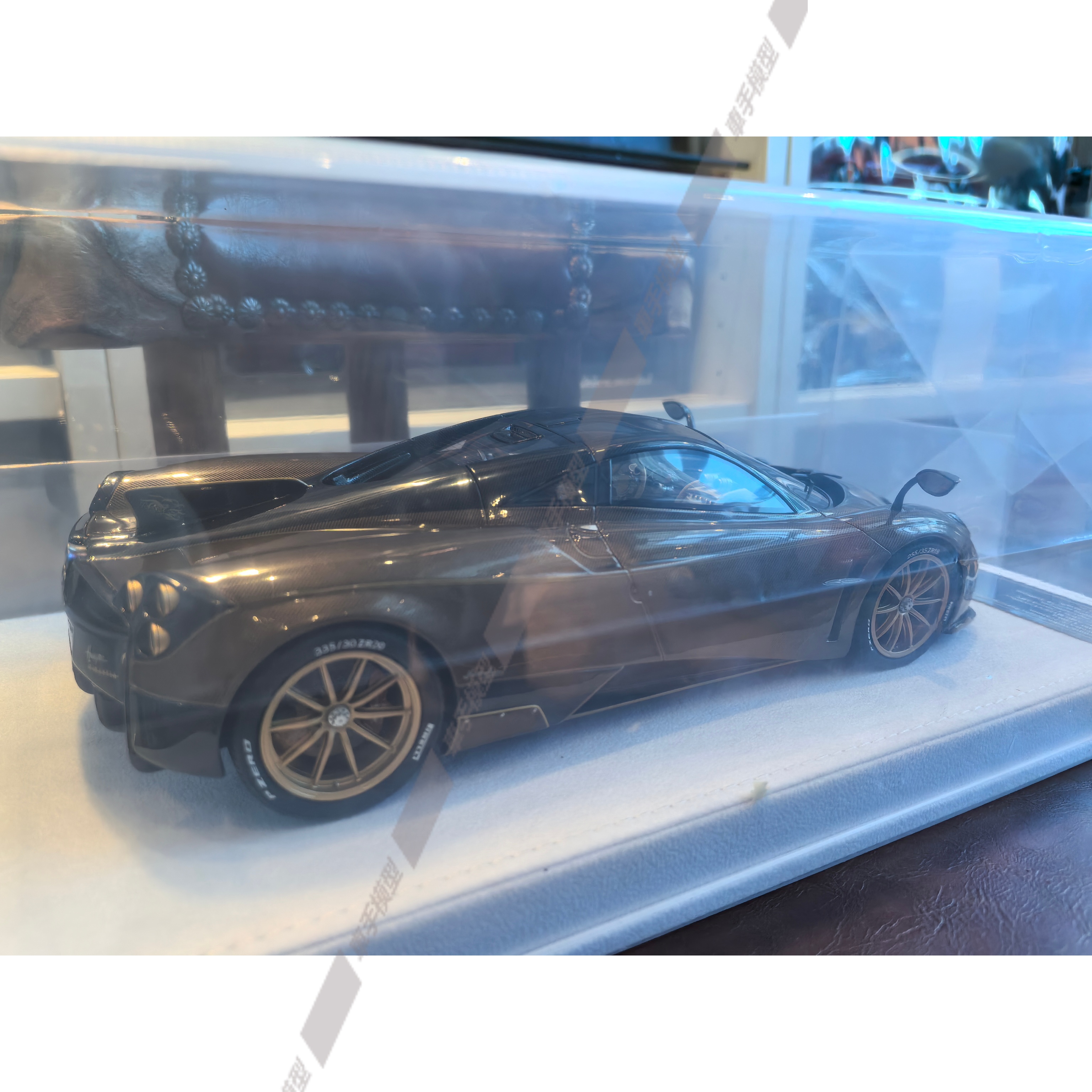 现货 FuelMe 富美 1:18 帕加尼 Pagani Huayra花雅 金碳 树脂车模 - 图1