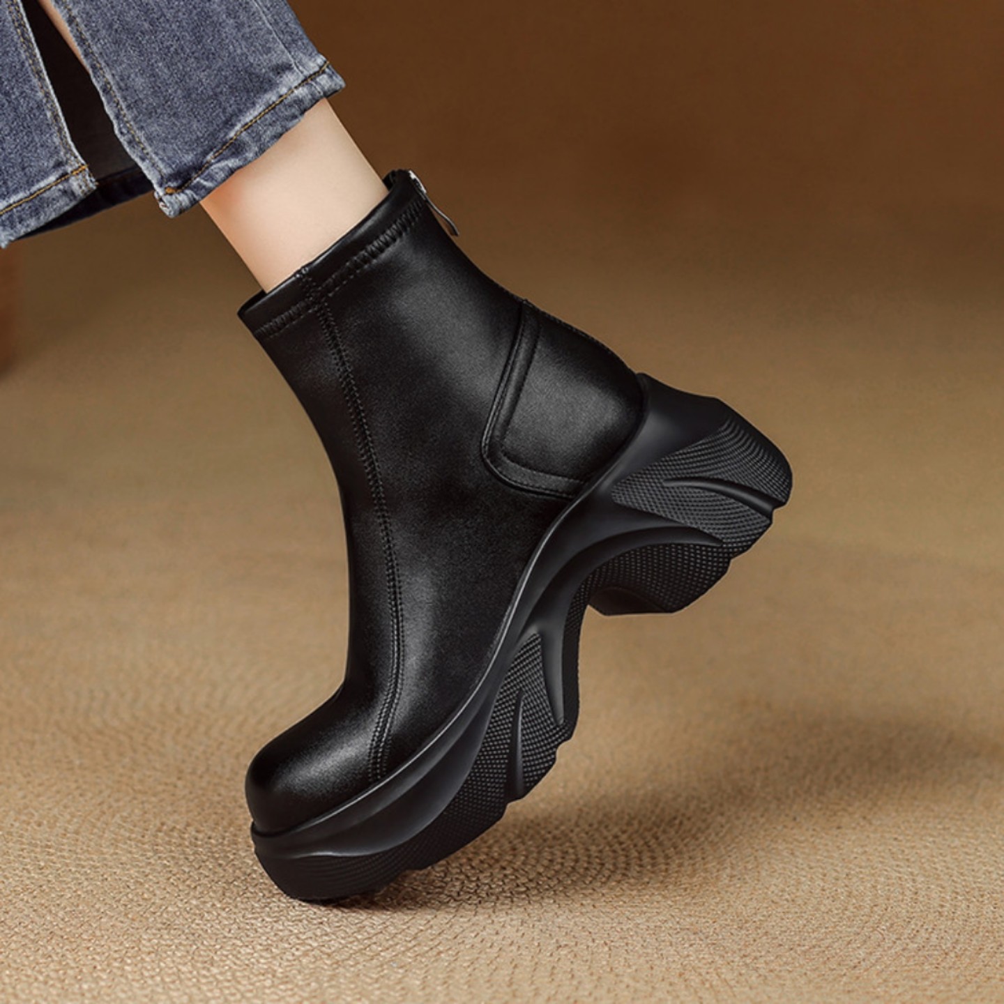 松糕底马丁靴大码40到43女鞋厚底高跟女靴2025冬新款显瘦靴瘦瘦靴,淘宝优惠券,粉丝福利购,淘宝优惠卷