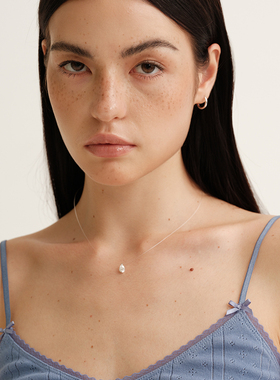 【CnHnOn脂肪商店】梨形莫桑钻空气悬浮感裸钻水滴s925银锁骨项链