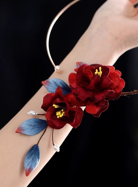 项链女款新中式红色布艺花朵古典项圈秀禾配饰小众设计感旗袍颈饰