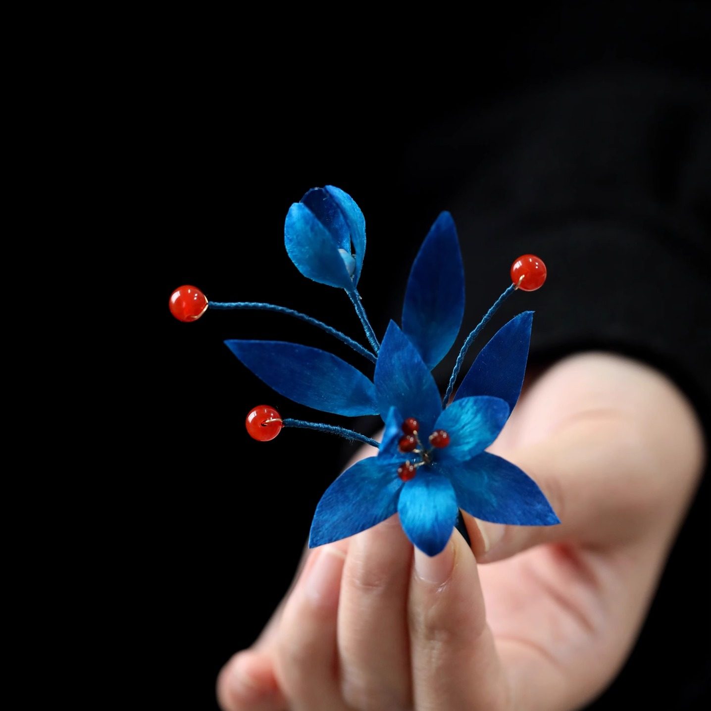 胸针高端精致时尚手工绒花别针秋冬大衣胸花旗袍配饰新中式复古女,淘宝优惠券,粉丝福利购,淘宝优惠卷