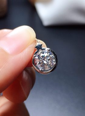 925银镀白金莫桑石吊坠