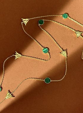 2025年潮款立体花朵白贝毛衣链