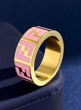 F字母戒指不掉色不过敏男女通用