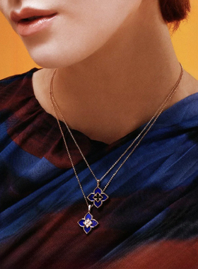 美丽如花绽放四叶草项链2025新款