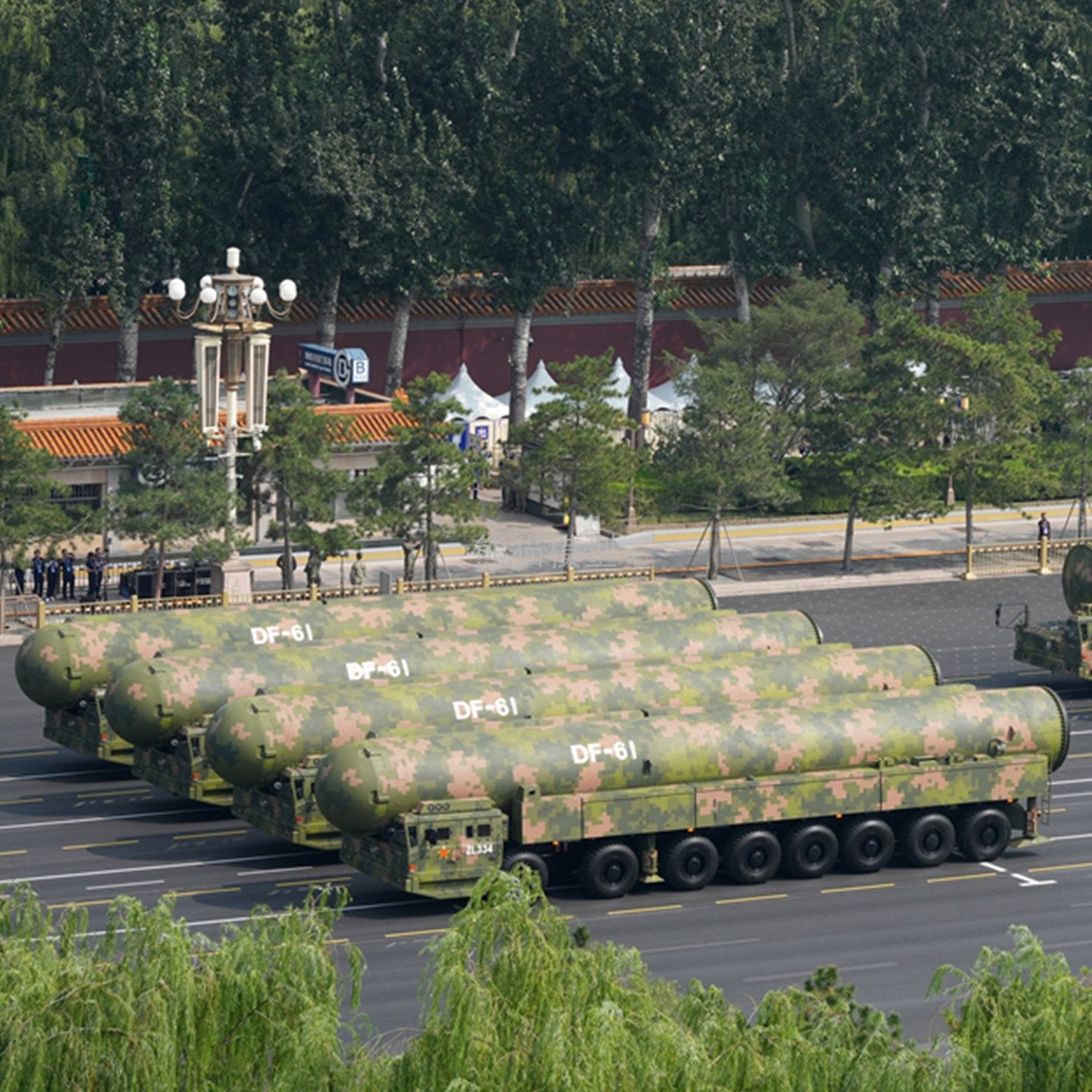 1:65东风61新型弹道导弹车合金仿真军事收藏模型摆件DF61展厅展览,淘宝优惠券,粉丝福利购,淘宝优惠卷