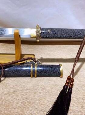 手工锻打造百炼花纹钢扭转纹路高仿鱼皮鞘纯铜装具唐横刀藏未开刃