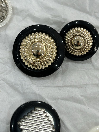 27002双拼新款小香风钮扣百搭高品质风衣大衣扣高级感金属设计 - 图1