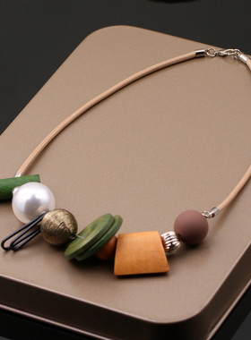 2026新款设计感小众绿色毛衣链