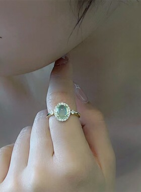新款仿绿玉髓戒指女时尚百搭精工复古高级感指环小众设计爆款手饰