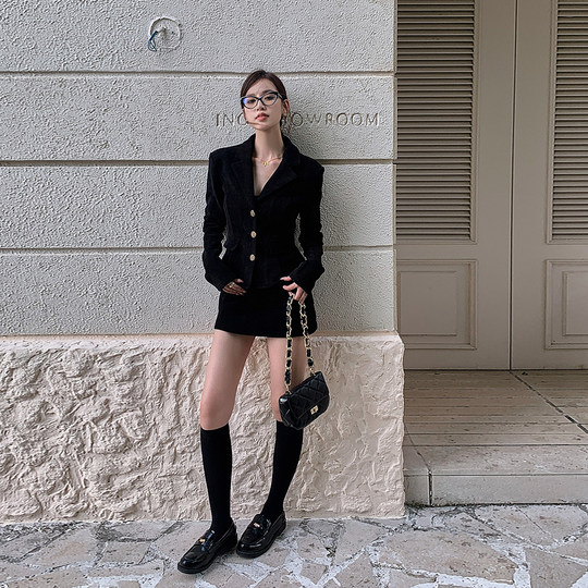 Small fragrant style suit, thick suit jacket, elegant short skirt
