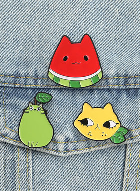 可爱卡通小猫金属徽章胸针饰品