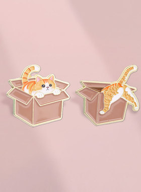 可爱卡通钻纸箱猫咪金属徽章胸针