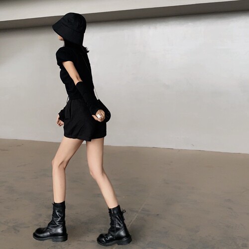 ann中筒马丁靴女2025年真皮秋冬加绒厚底英伦风短靴单靴夏机车靴 - 图0