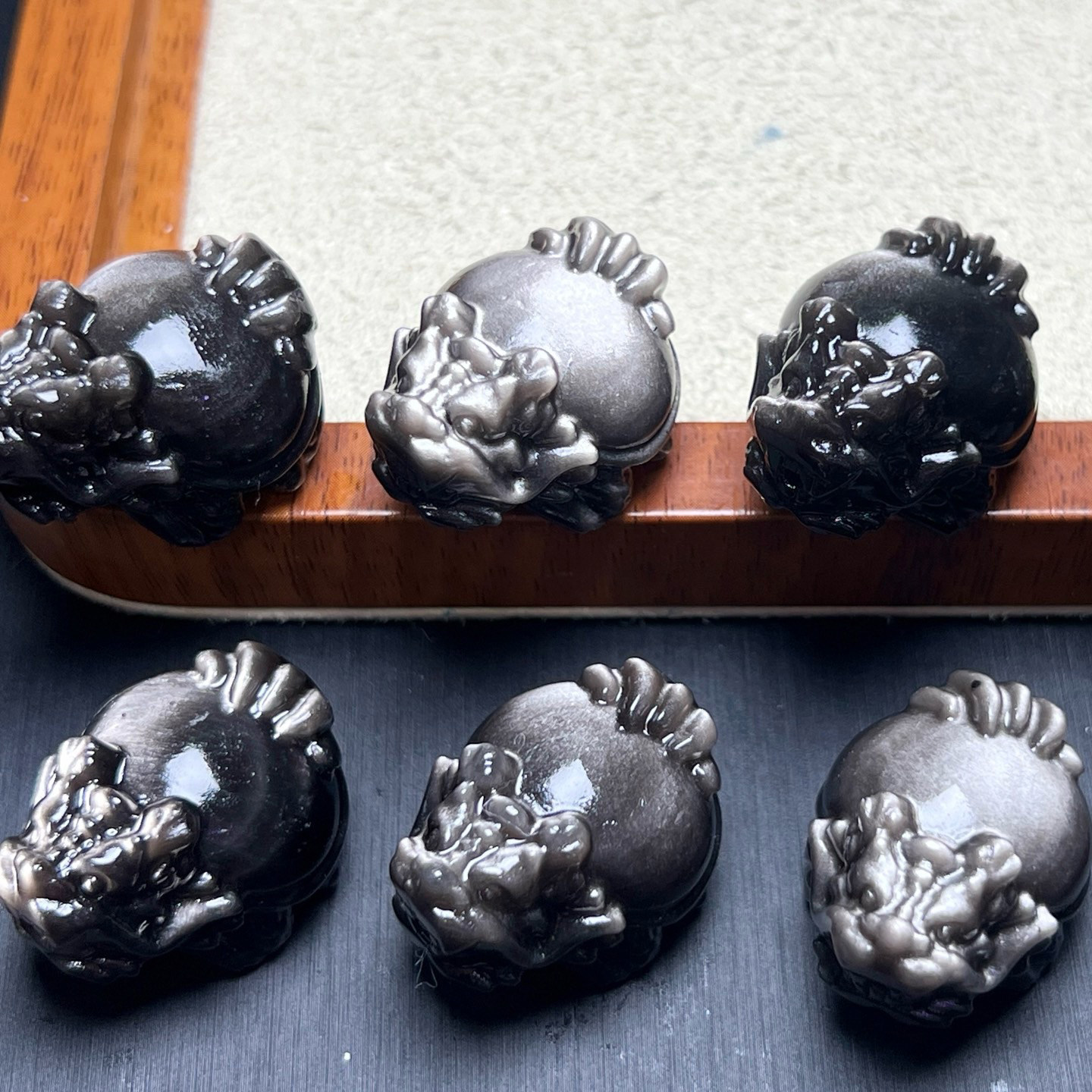 天然银曜石龙龟雕刻件通孔 规格28mm diy配饰手链项链 ZW933,淘宝优惠券,粉丝福利购,淘宝优惠卷