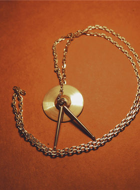 霜筱原创摇滚风暴 纯手工锻打镲片鼓槌吊坠 资深鼓手项链男女适戴