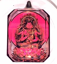 Love Dyeing the King Crystal Pendant 2 5 * 3 1 cm