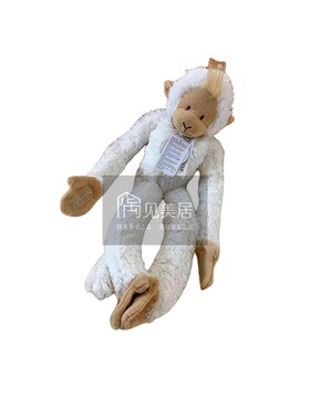 女童衣帽间衣柜软装组合摆件