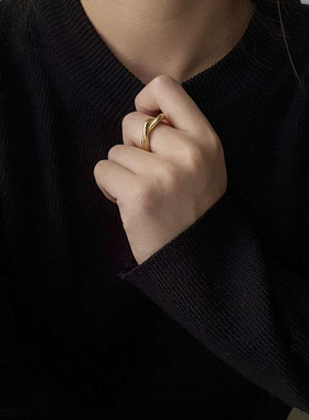 双层交叉缠绕戒指女ins潮女复古气质指环个性网红钛钢镀金食指戒