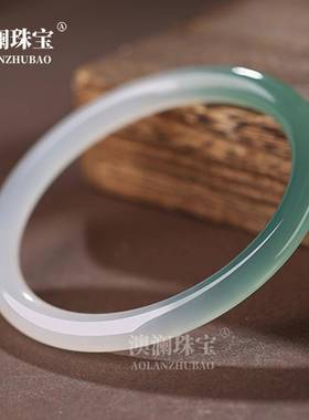 本命年玉髓油青半油青细小圆条6毫米国风手镯镯子。礼物