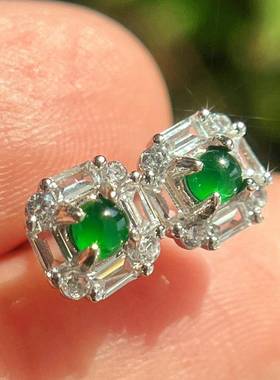 本命年玉髓玛瑙耳钉国风复古高冰帝王绿阳绿蛋面翡翠色耳钉礼物