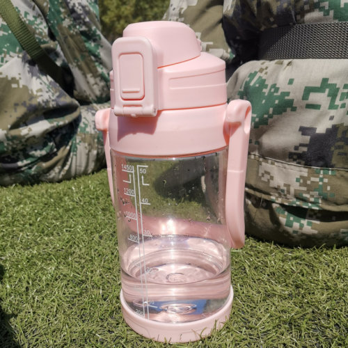 大水杯女超大便携可爱夏大号耐高温巨型水瓶运动2000ml大容量水壶 - 图1
