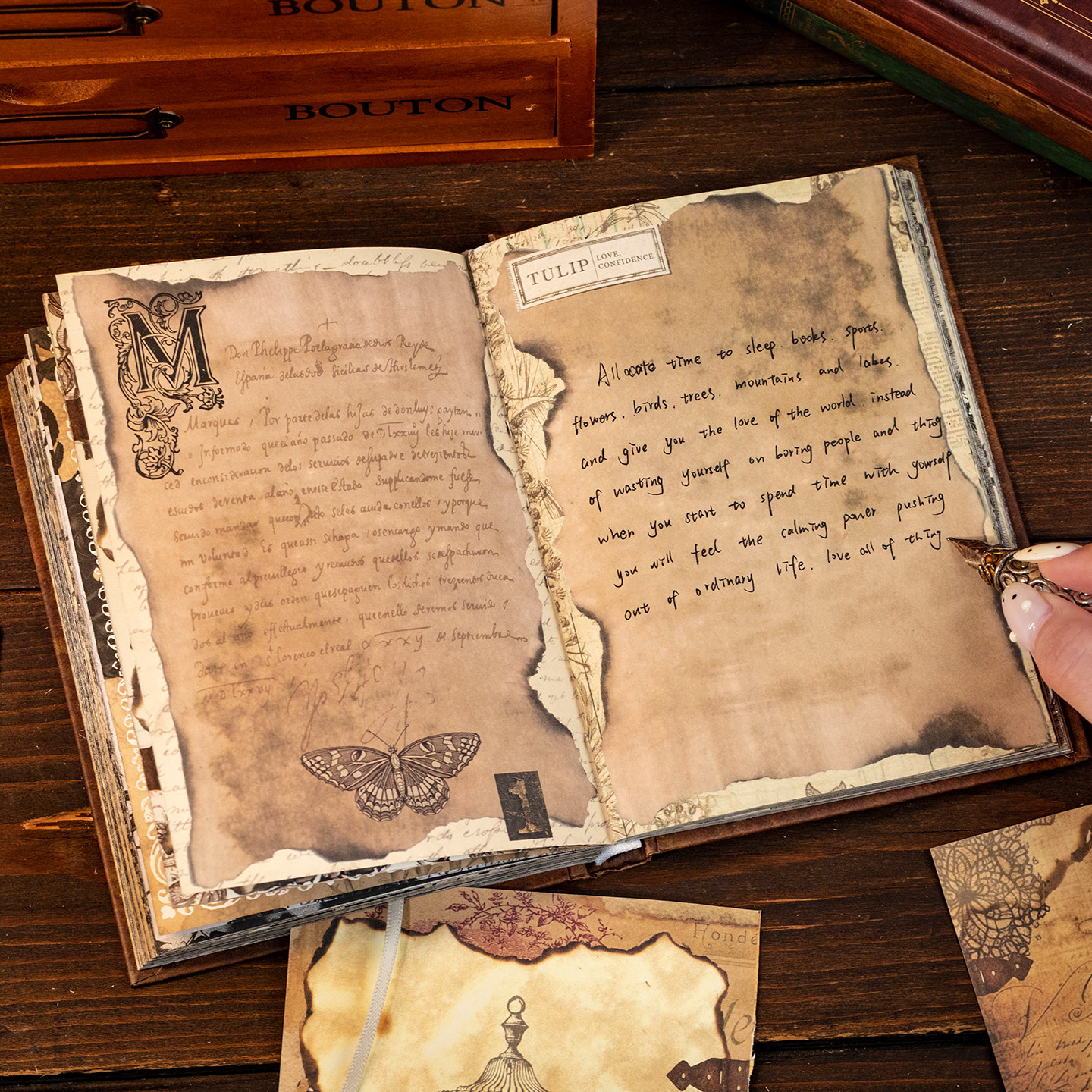 世纪赞歌·烫金古风本子欧式复古精美全彩页手账本学生办公笔记本,淘宝优惠券,粉丝福利购,淘宝优惠卷