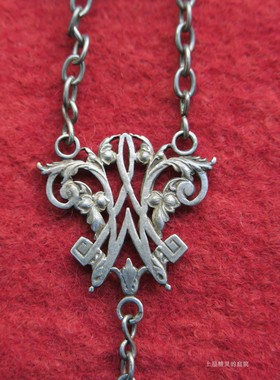 老琉璃雕花中世纪十字架古董首饰