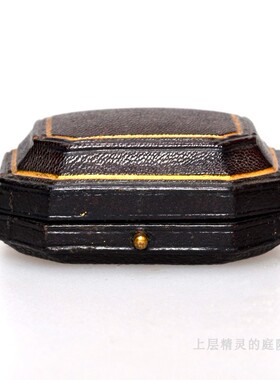 SOLD【庭院西洋老物收藏】Vintage古董皮革烫金首饰盒胸针吊坠盒