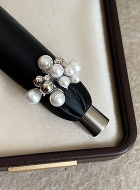 设计感大小珍珠花朵造型戒指女复古轻奢个性时尚潮流百搭耳环耳饰