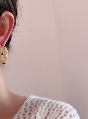 法式简约气质水滴花朵耳钉女绿松石点缀时尚高级感精致耳环耳饰品