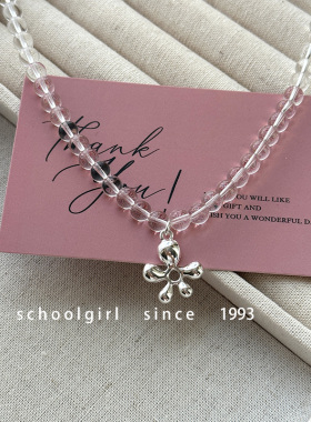 2024年新款花朵透明白水晶项链