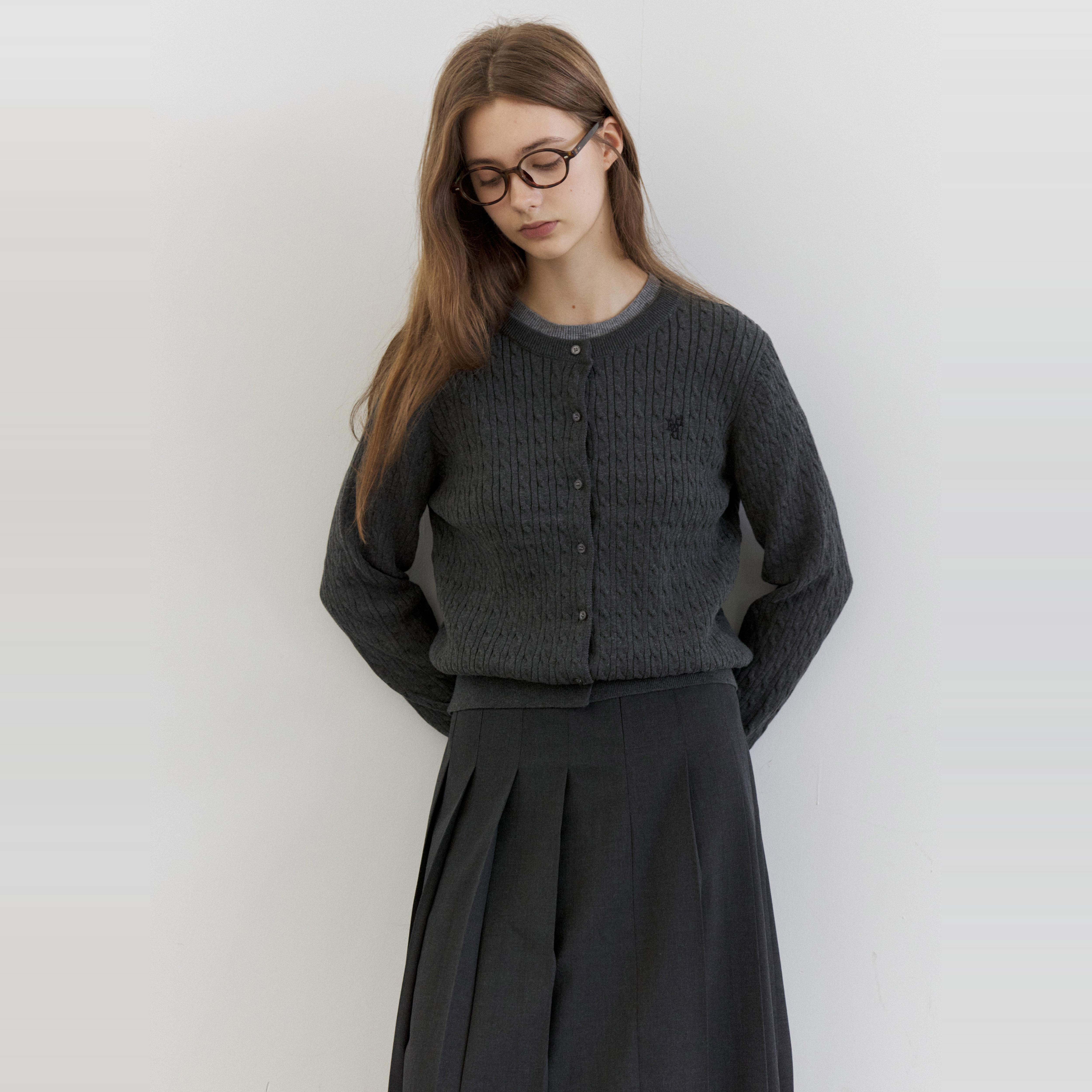 LINHOUSE复古藏蓝麻花刺绣圆领针织开衫通勤白色百搭深灰色上衣女 - 图1