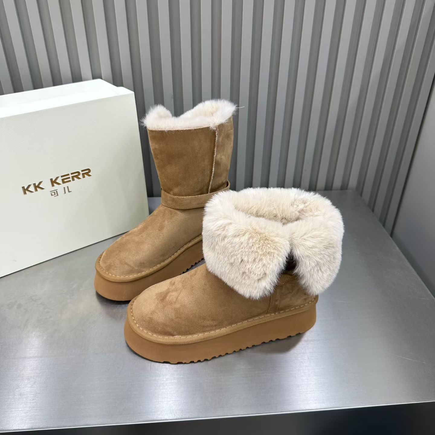 女鞋2025冬季新款加绒厚底兔毛雪地靴保暖短筒皮带扣骑士靴马丁靴 - 图2