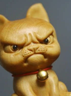 崖柏雕刻斗牛犬摆件装饰挂件创意可爱小狗文玩手把件随身盘玩