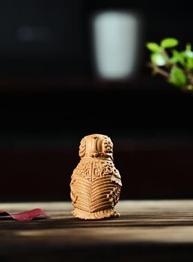 崖柏古子乍弄鸟尊实木雕刻居家桌面装饰摆件茶宠文玩工艺品把件