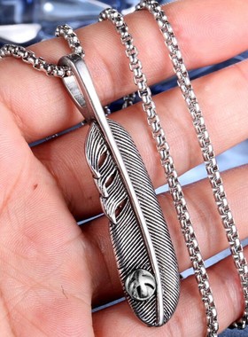 日系复古高桥吾郎飞鹰羽毛项链 个性男女情侣叶子吊坠不锈钢链
