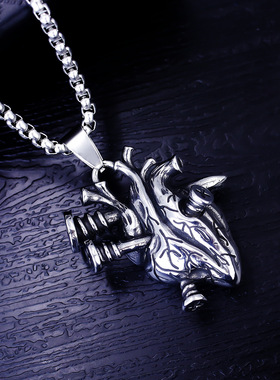 跨境新品欧美风朋克个性钛钢吊坠复古心脏螺丝钉配饰不锈钢项链