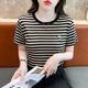ເສື້ອຍືດແຂນສັ້ນ embroidered Striped ເສື້ອທີເຊີດຂອງແມ່ຍິງວ່າງຄໍຮອບ