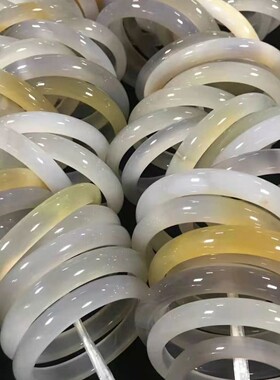 50圈口--70圈口  天然玉髓手镯玛瑙