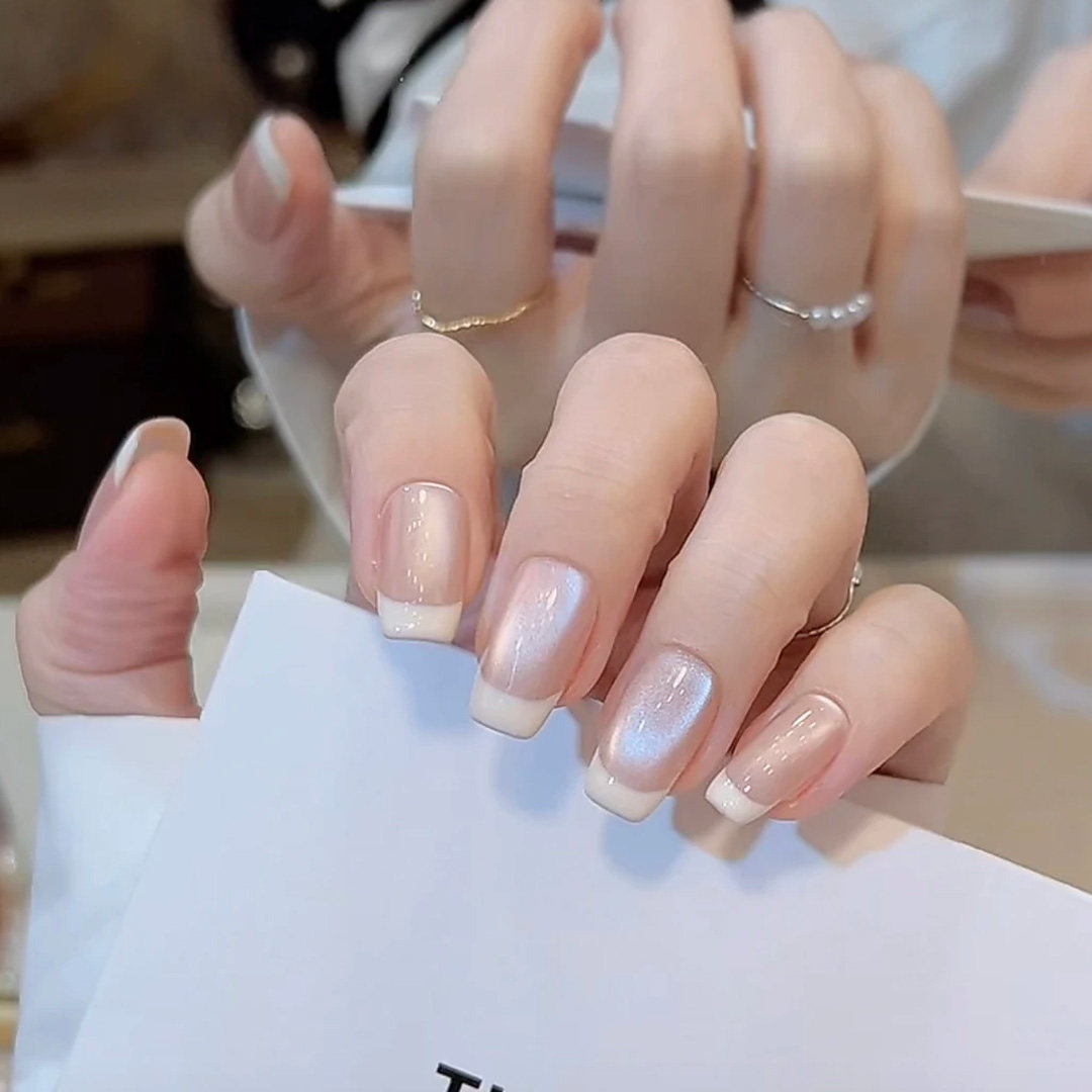 2025年新款月牙湾白金法式猫眼网红美甲显白穿戴甲纯手工高级感,淘宝优惠券,粉丝福利购,淘宝优惠卷