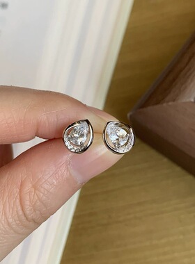 怦然心动aaa/925精致水滴耳钉女气质小众高级感锆石耳环甜美耳饰